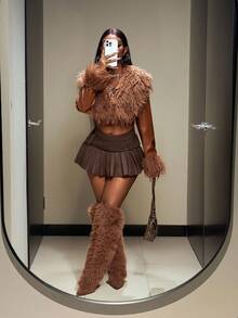 Slaydiva 2025秋冬新款休闲街头风、机车风、朋克风、个性风、前卫风、派对风、可爱甜美风、千禧年风、日常约会风、通勤风，优雅大翻领，毛领，长袖，袖口毛绒装饰，棕色PU拼接绒面短款女式外套 - 棕色 - 查看 6