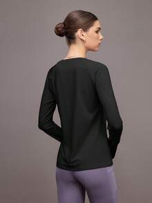 Activina Absorbs Sweat Breathable Sports Tee Compression Shirt