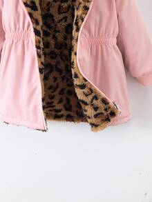 SHEIN Playful Pals 女婴新生儿0-3岁秋冬季保暖双面连帽仿毛皮法兰绒豹纹和纯黑色中长外套 - 彩色 - 查看 5
