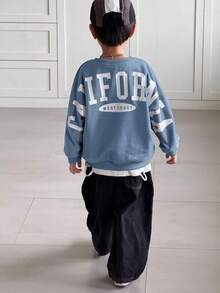 SHEIN 1pc Young Boys' Casual College Style Comfortable Fashion Minimalist Loose Fit Practical Versatile Big Letter Graphic Thick Sweatshirt, Suitable For Daily Wear, School, Outings, Sports, Autumn/Winter