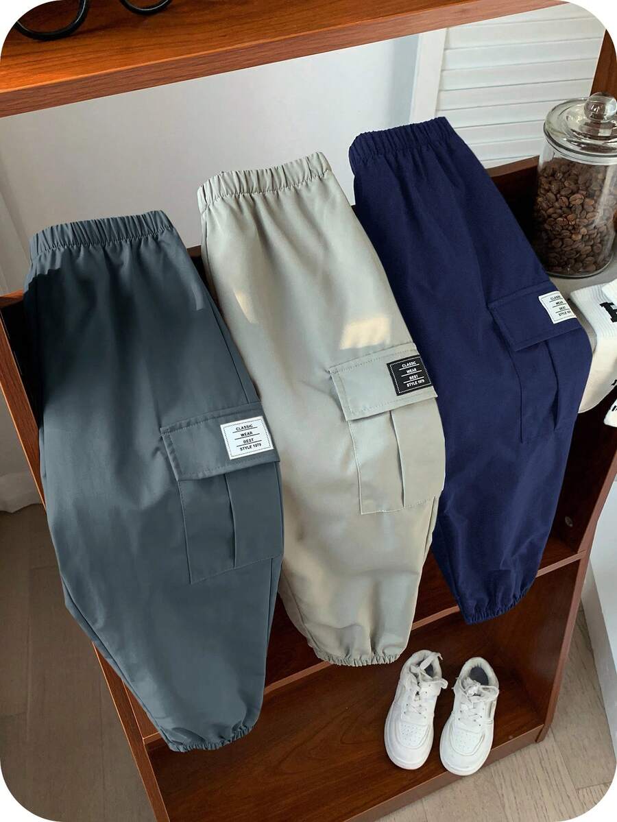 SHEIN 3 件套年轻男孩休闲运动学院街头风格宽松装饰丝带绿色、黑色和卡其色抽绳裤,适合日常穿着、上学、旅行、运动、所有季节 - 彩色 - 查看 1