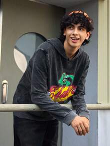 STONE DISTRICT Sudadera con capucha de manga larga con estampado de letras y dibujos animados desgastada y vintage para hombres, sudaderas gráficas, academia, otoño, sudadera de invierno