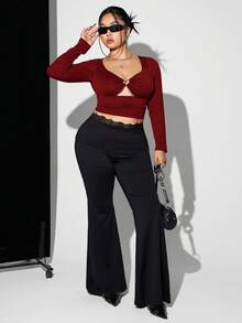 SHEIN ICON 加大码心形钻石装饰透明网眼拼接修身镂空长袖黑色T恤 - 酒紅色 - 查看 3
