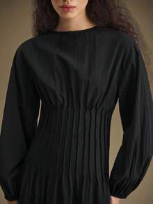 Ontre 2025秋冬新款派对/新年长裙，女士纯色收腰宽松外套，适合教师、俱乐部、秋冬季穿着，复古休闲商务风，黑色铅笔条纹收腰优雅通勤装，都市时尚，万圣节、圣诞节、情人节、感恩节等节日皆宜，女士职业装，时尚长袖圆领长款连衣裙 - 黑色 - 查看 6