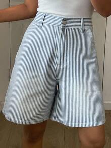 DAZY Quần short denim lửng 3/4 dáng suông kẻ sọc phong cách đường phố dành cho nữ. - Xanh và trắng - Xem 3