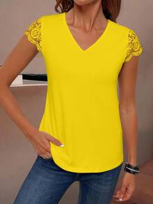 EMERY ROSE 純色V領水溶蕾絲短袖T恤
