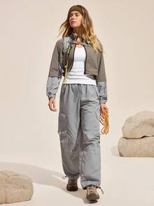Exploreva Women Sports Jackets Wowen Y2K Zip-Up Loose Casual Jacket, Spring & Autumn, Fall Winter Jackets, Nylon Jackets, Sportswear, Daily Wear Jacket , Activewear, Sportwear, Tracksuit, Back To School, Retro Streetwear Streetstyle. Preppy, Blokecore, Reflective Jacket Sportswear Women Cropped Workout Jacket Cropped Windbreaker Cropped Zip Up Jacket - Grey - View 3