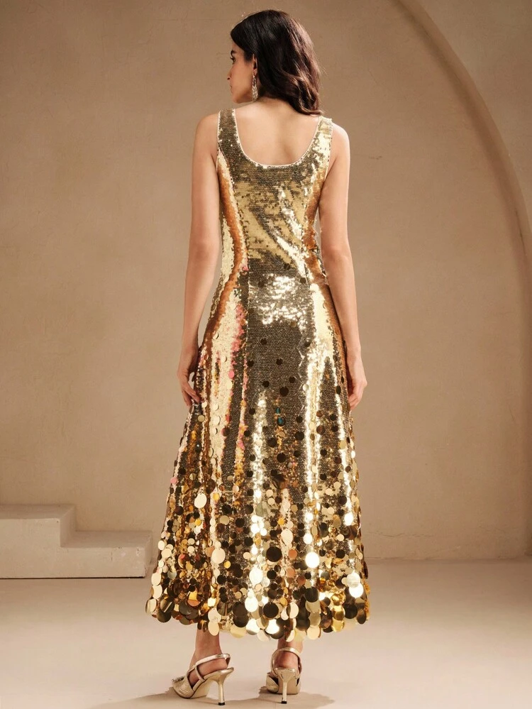 Women's New Fashion Heavy Beaded Pendant Decor Dress