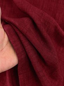 GlowEve CURVE 大码女式纯色 V 领无袖上衣，带口袋和短裤套装，时尚优雅的休闲装 - 紅色 - 查看 4