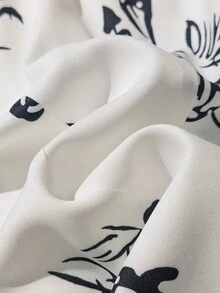 Franclia 2件套女士碎花无袖西装背心和短裤套装 - 白色 - 查看 5