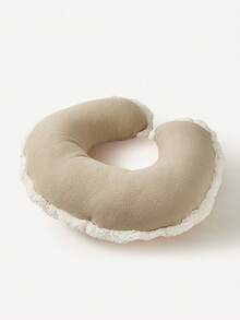 Cozy Pixies 1 件柔软舒适的哺乳枕，配有毛绒羊毛边缘，有助于睡眠和母乳喂养 - 卡其色 - 查看 4