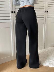 SHEIN EZwear Pantalones deportivos informales con estampado de logo de caballo pequeño, cintura con cordón, estilo universitario, apropiados para la temporada escolar y uso diario