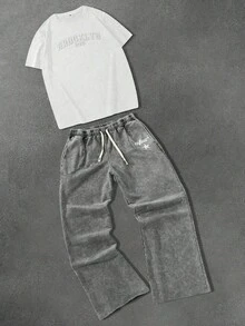 Manfinity EMRG Men Star Pattern Grey Comfortable Sweatpants, Suitable For Everyday Casual Wear Or Athletic Activities. Whether Strolling The Streets Or Working Out At The Gym, These Pants Are The Ideal Choice To Showcase Your Leisure Style, For Rave