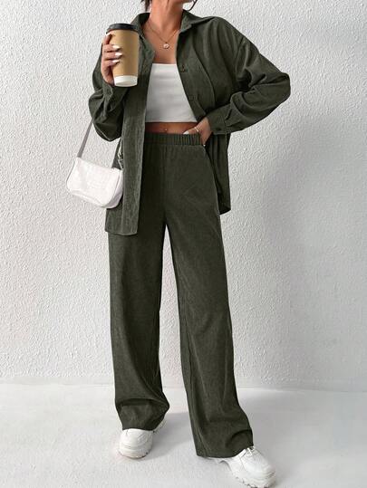 Flirla Chemise en velours côtelé et pantalon à épaules tombantes