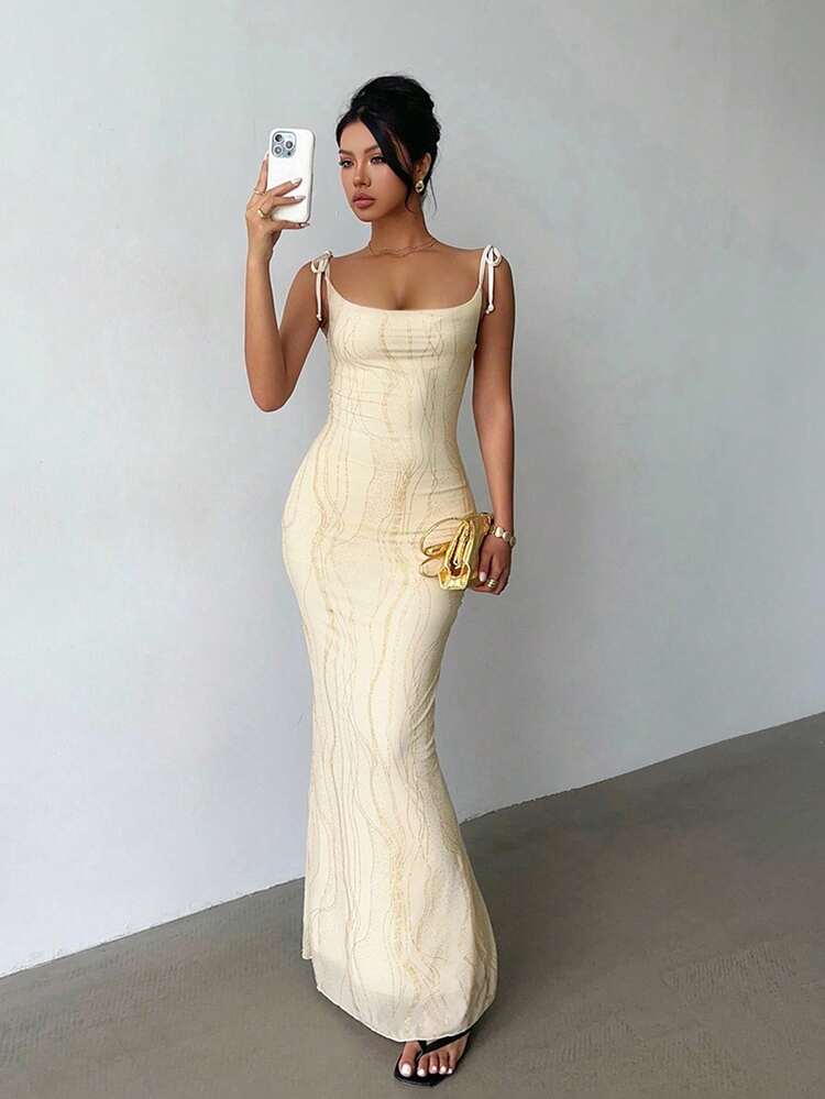 Glamine Apricot Shimmering Dress, Elegant For Carnivals, A Birthday Gown, A Glamorous Outfit For A Date Night, A Wedding Guest Look, Perfect For A Concert, Festive And Dazzling, Millennial Inspiration, Autumn/Winter, Halloween Special. - Apricot - View 3