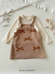 Cozy Pixies 2件套女婴针织柔软高领长袖毛衣上衣和围裙套装 - 卡其色 - 查看 3