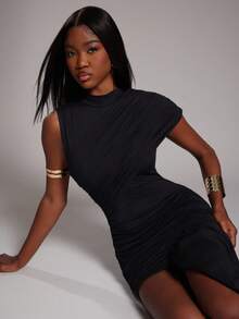 NYA SZN 连衣裙 短袖 立领 修身 紧身 褶饰细节 垂坠细节 特殊场合 婚礼 约会 早午餐 活动 夜晚外出 派对 俱乐部 迷你长度 秋冬 适合通勤 女士服装 - 黑色 - 查看 7