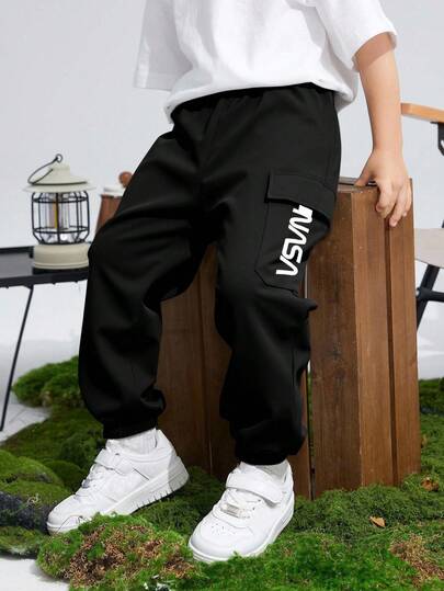 SHEIN Tween 男童休闲运动图案印花口袋宽松抽绳工装裤，适合通勤、上学、日常休闲、旅行、运动、春夏秋冬