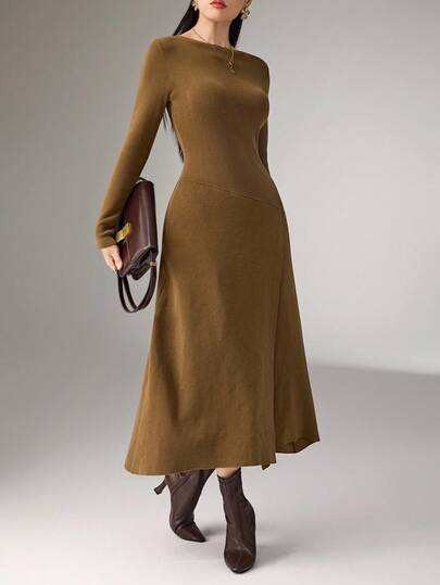 Heiryn 不对称腰部收紧优雅通勤针织连衣裙