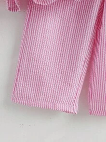 SHEIN Playful Pals 女宝宝荷叶边领条纹时尚可爱长袖T恤套装 - 粉色 - 查看 4