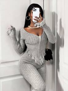 BamGleam 2件套女士秋冬拉链流苏高腰性感针织毛衣套装 - 黑色 - 查看 9