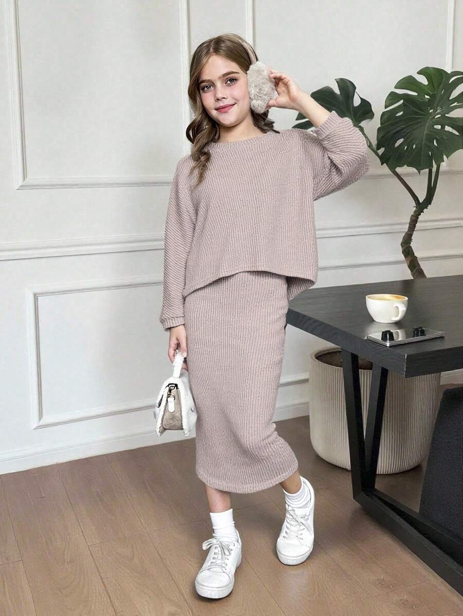 SHEIN 青少年女孩蝙蝠翼圆领 T 恤和中长铅笔裙 2 件套休闲套装，纹理针织面料，优雅适合秋冬季外出和日常穿着，返校