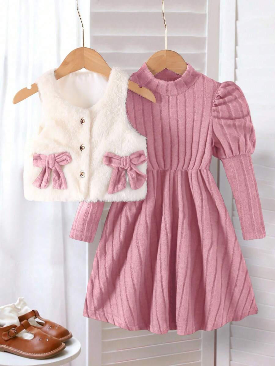 Elladie kids 女孩优雅高领泡泡袖收腰纯色纹理连衣裙和短款圆领毛绒蝴蝶结装饰背心套装，秋冬 - 粉色 - 查看 1