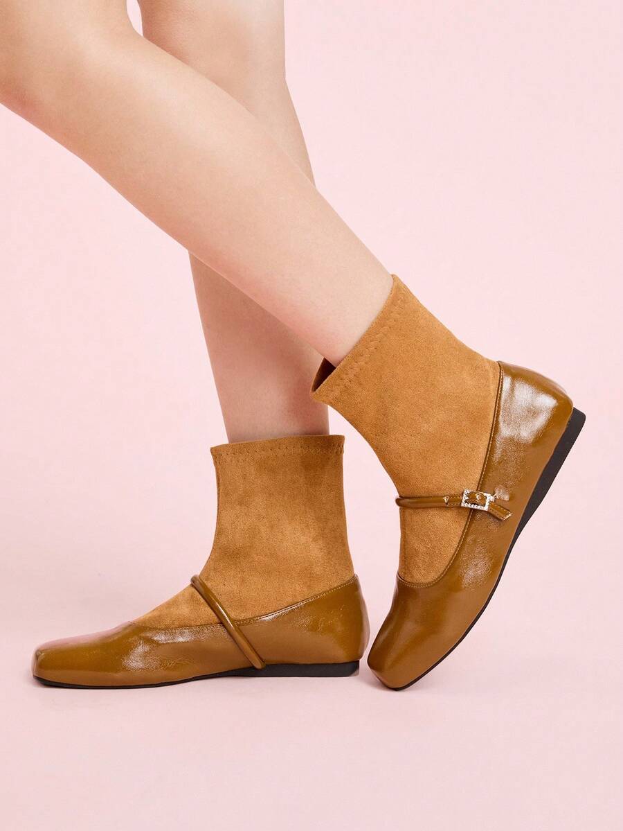 CUCCOO DOLLMOD Daphne Women's Black Ankle Boots For Autumn/Winter - Brown - View 1