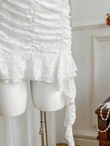 SHEIN Unity 女式新款性感蕾丝不对称荷叶边下摆 A 字迷你裙，迷人迷人