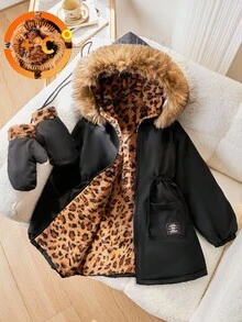 SHEIN 女童棉服外套，休闲简约连帽毛领棉服外套，豹纹毛边，抽绳腰部，豹纹毛搭配手套，刺绣logo口袋，适合秋冬外出、散步、通勤、逛街，可搭配毛衣、长袖、裤子 - 黑色 - 查看 3