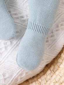 SHEIN 幼儿男童经典时尚休闲扭纹针织毛衣和袜子套装，居家、聚会和外出穿着舒适 - 藍色 - 查看 5