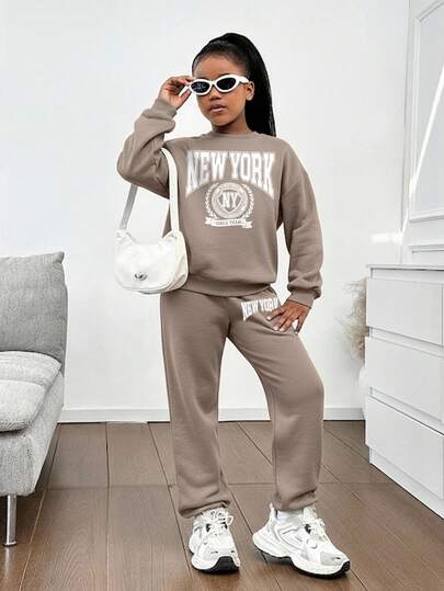 SHEIN Tween Girls' Loose Casual Minimalist Comfortable Round Neck Pullover Fleece Sweatshirt And Pants Set Fall Winter