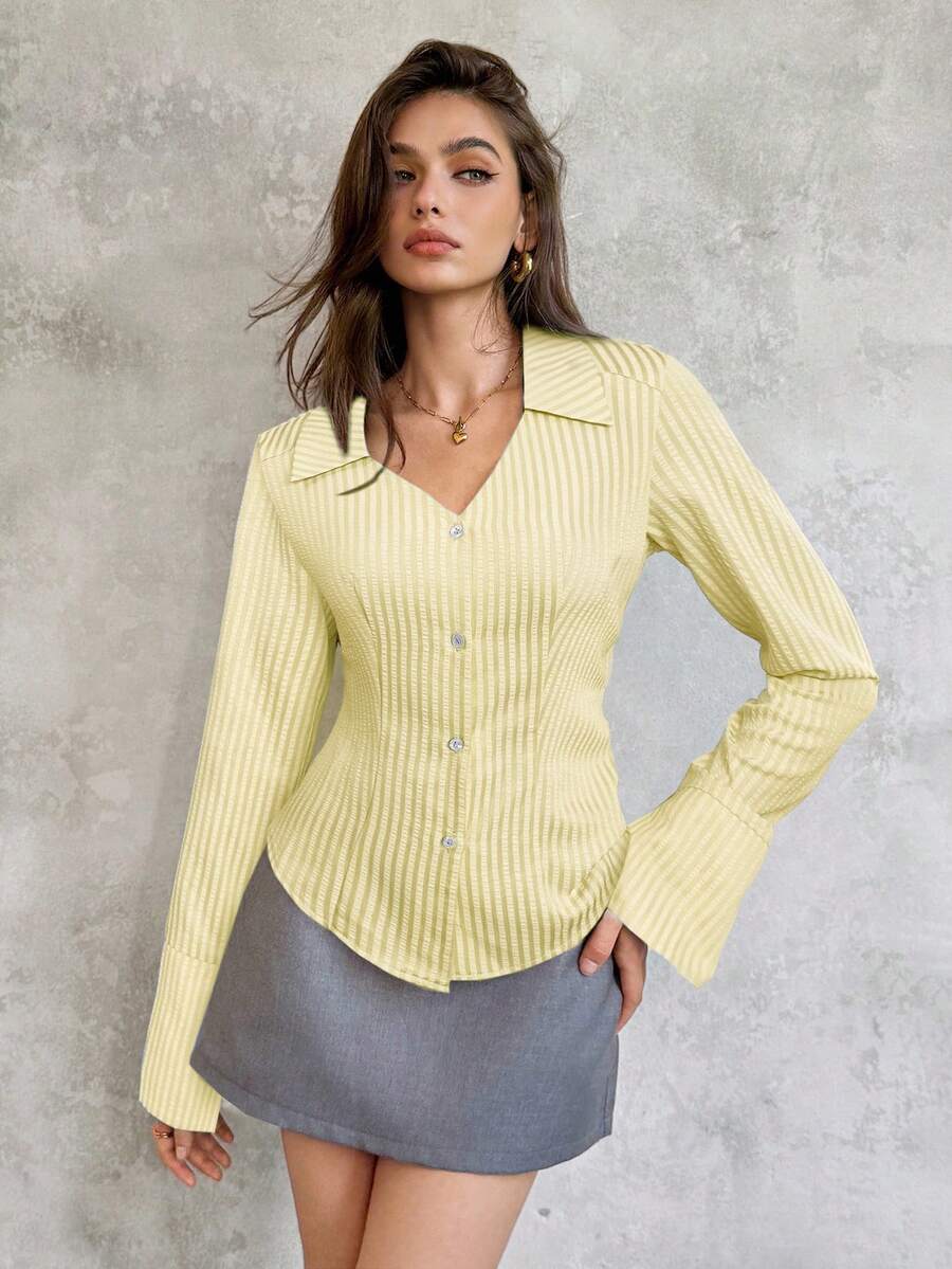 SHEIN Unity 女式条纹印花不对称下摆纽扣长袖衬衫 - 黃色 - 查看 1