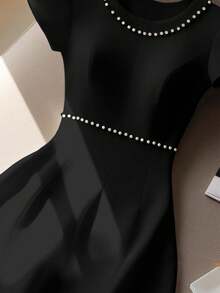 GlowEve Elegant Pearl Embellished Waist Midi Dress, Suitable For Party & Occasions, Spring/Summer - Black - View 5