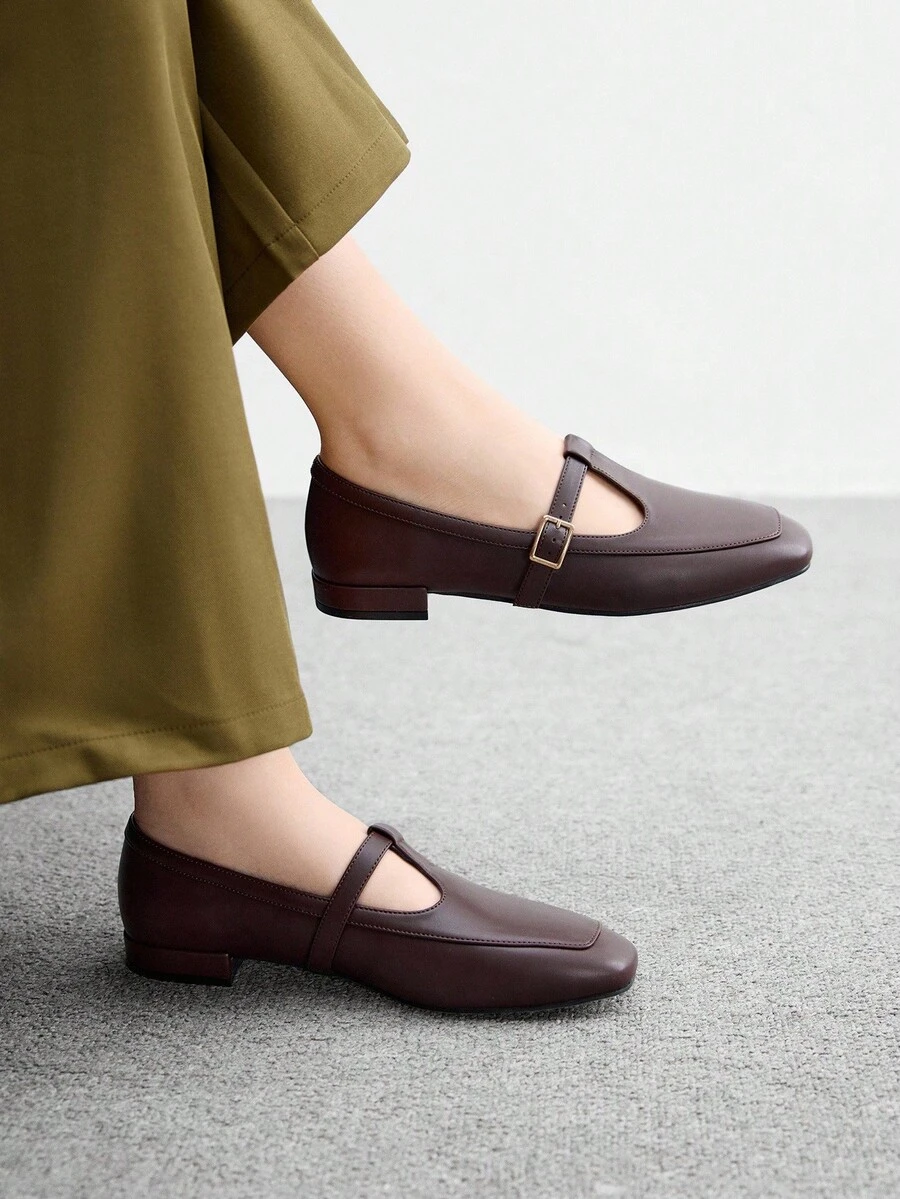CUCCOO BIZCHIC Damen Quadratische Spitze Flache Niedriger Absatz Slip-On Loafer, Bequem & Vielseitig, Kaffee/Schwarz Farbe, Leicht für den Arbeitsweg