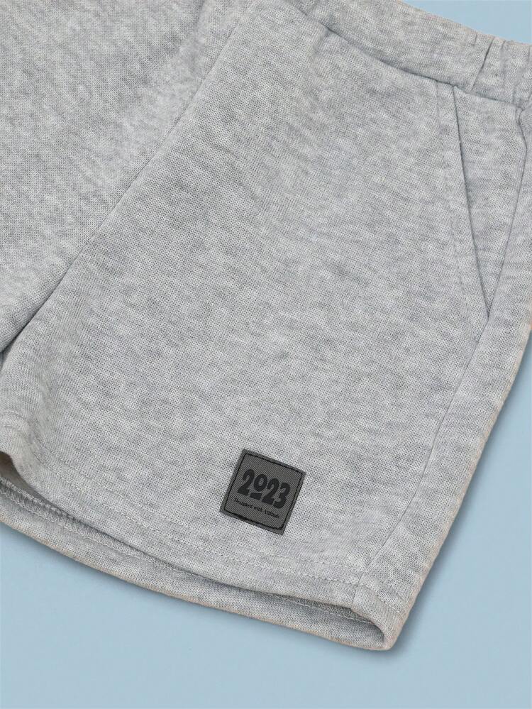 Bluza z kapturem i pasującymi spodenkami z elastyczną talią