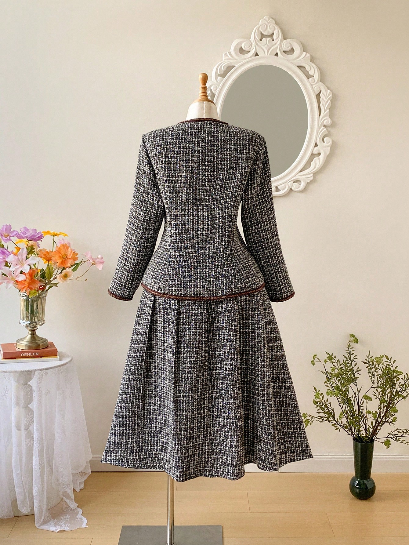 SHEIN MOD بدلة نسائية من قطعتين، تنورة طويلة وبلاي...