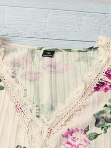 Linhara Plus Size Women Textured Floral Print Lace Patchwork Long Sleeve Ruffle V-Neck Casual Regular Blouse - Apricot - View 3