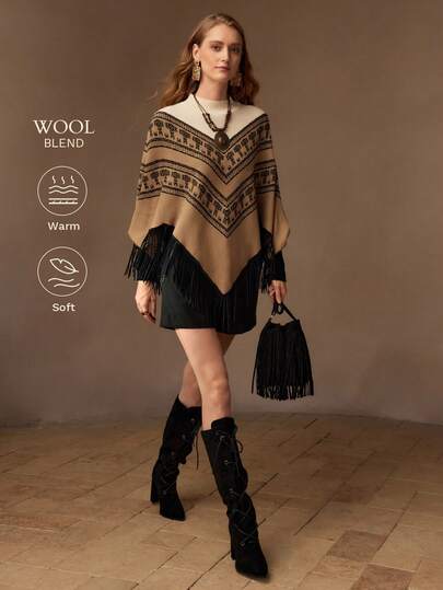 MOTF PREMIUM 人字形图案撞色流苏下摆斗篷毛衣