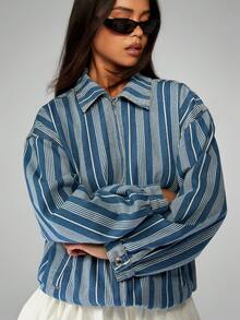 MISSGUIDED 棉质超大牛仔飞行员夹克，配有垂直条纹半拉链复古街头服饰 Y2K 时尚春秋复古外观学院风 - 淺色水洗藍 - 查看 1