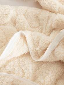 Newborn Baby Girls' Cute Fuzzy Ear Accent Heart Pattern Zipper Hooded Jumpsuit, Autumn/Winter Baby Winter Jumpsuit Baby Girl Winter Jumpsuit Newborn Baby Winter Clothes Warm Baby Jumpsuit Hooded Baby Jumpsuit Fall