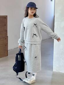 DAZY 2pcs/Set Tween Girls Crew Neck Knit Bow Decor Fleece Sweatshirt + Skirt Outfit, Fall,Winter - Grey - View 2