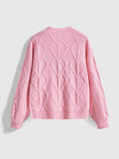 Kawaii Cardigan en tricot à col lavallière avec motif de vigne de fraise élégant et kawaii, grande taille. Pull à manches longues en tricot pour femmes de grande taille, automne/hiver. Style casual pour le travail et l'école. Cardigan pull rose doux