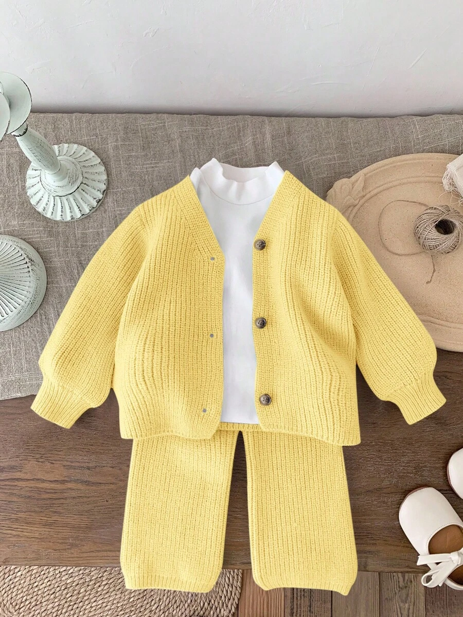 SHEIN LMoss Kids LMoss 女婴两件套开衫和阔腿裤针织装，适合秋冬季户外休闲场合 - 黃色 - 查看 1