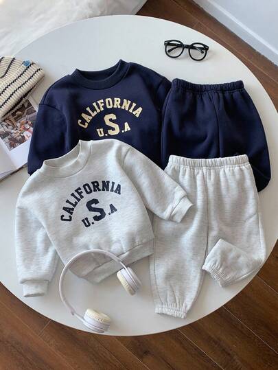 SHEIN 4 件套男童/女童休闲运动字母印花松紧腰宽松套头衫和裤子套装，适合秋冬季