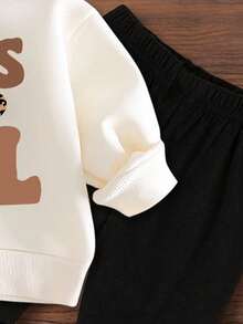 2 件女婴休闲可爱豹纹心形和字母“GIRL”图案白色针织柔软圆领长袖运动衫和黑色紧身裤套装，适合秋冬季 - 彩色 - 查看 6