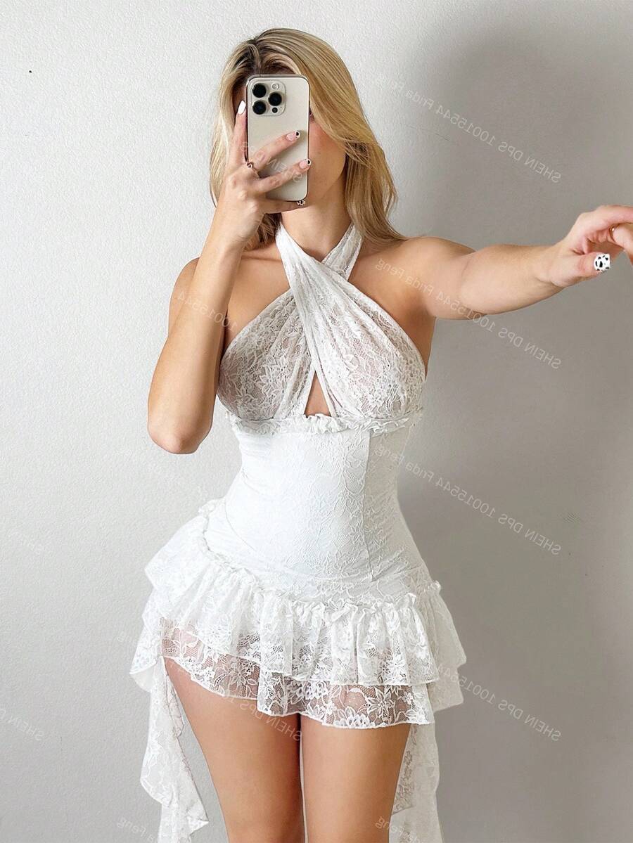 Sweetina 纯色蕾丝杯交叉领腰带荷叶边蕾丝下摆连衣裙