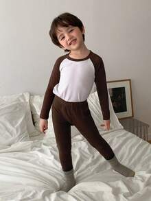 DAZY Conjunto de pijama de pantalón y top de manga raglán de color contrastante para niño, otoño/primavera - Café integral - Ver 5