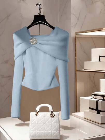 Franclia Women's Casual Solid Color Boat Neck One-Shoulder Long Sleeve Metal Decor Pullover Sweater