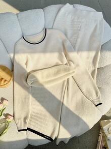 Franclia Set de 2 piezas: Sudadera casual de felpa de cuello redondo y ajuste holgado de unicolor y pantalones de cintura elástica